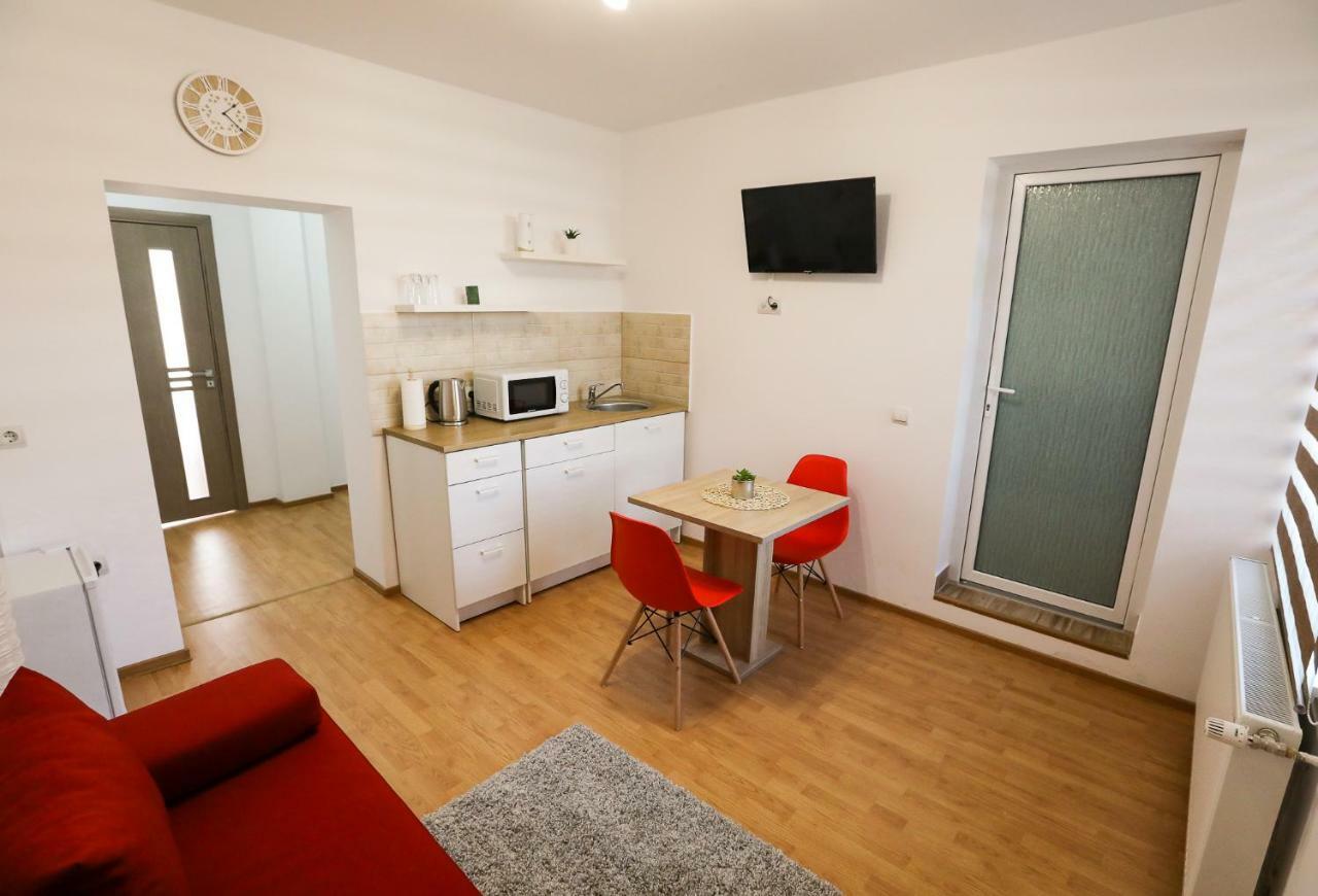 Serenity House Apartments Сибиу Экстерьер фото