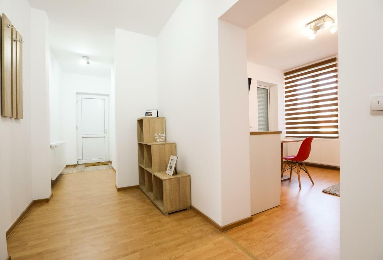Serenity House Apartments Сибиу Экстерьер фото